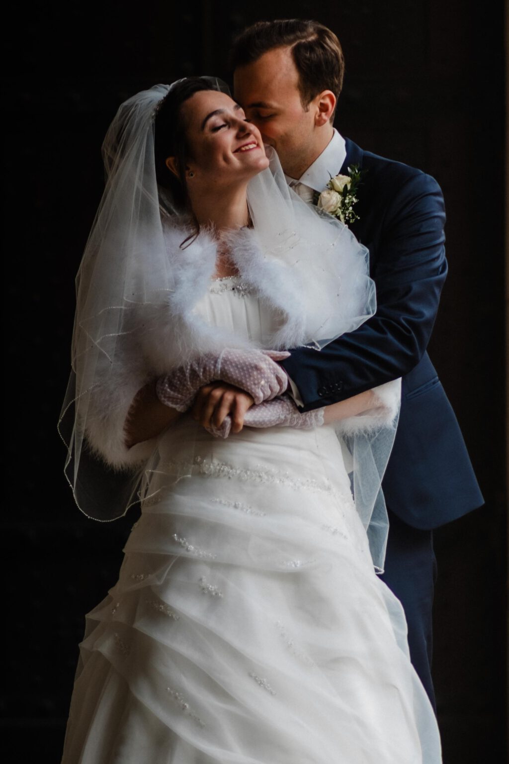 liebevolles und inniges Brautpaar vom Hochzeitsfotograf Stephan Gröger aus Hannover